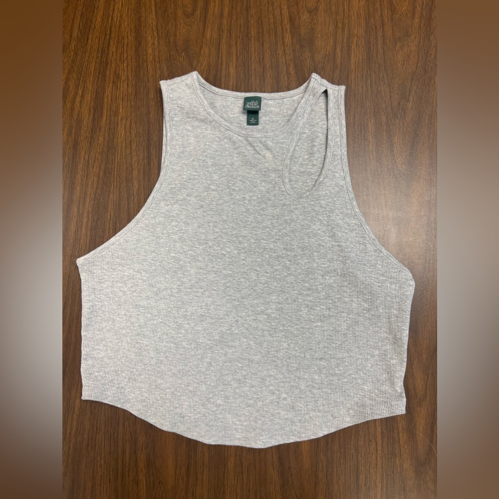 Women’s Wild Fable tank with cutout. Size XL